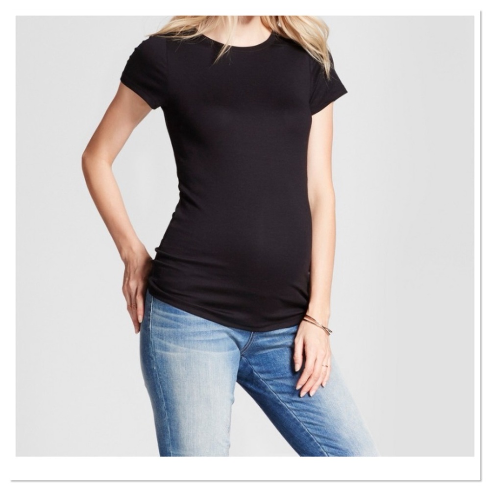 Isabel Maternity by Ingrid & Isabel Black Short Sleeve Tee